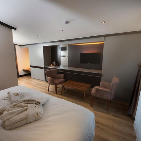 The Nova Hotel Yalova  Zewnętrze zdjęcie